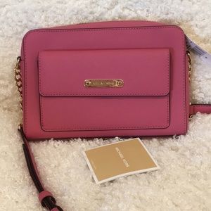 Michael Kors Georgia Pink Tulip Messenger .